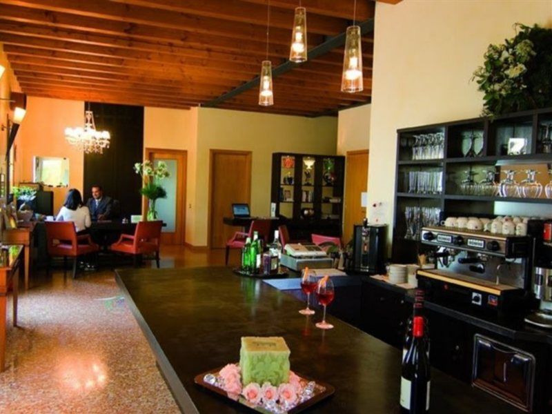 Hotel Venice Resort Airport Tessera Bagian luar foto